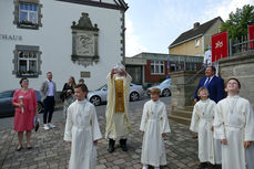 Feier der 1. Heiligen Kommunion in Sankt Crescentius (Foto: Karl-Franz Thiede)